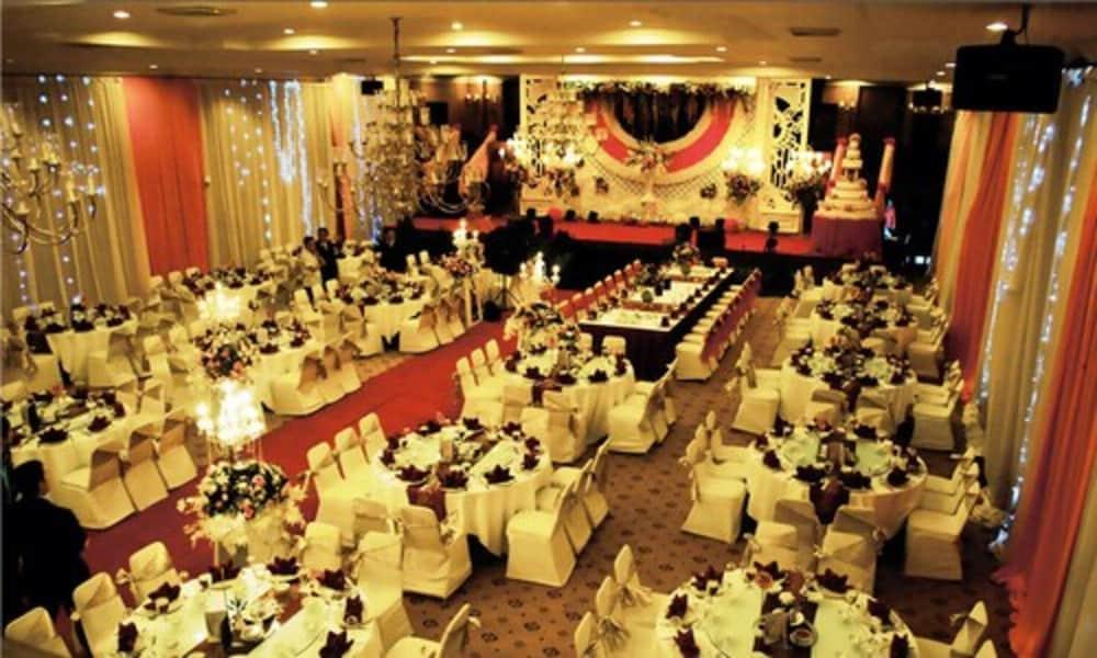 סמרינדה Bumi Senyiur Hotel מראה חיצוני תמונה